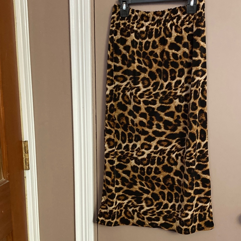 Women’s Zadie B’s Brand Leopard Print Skirt Size Small